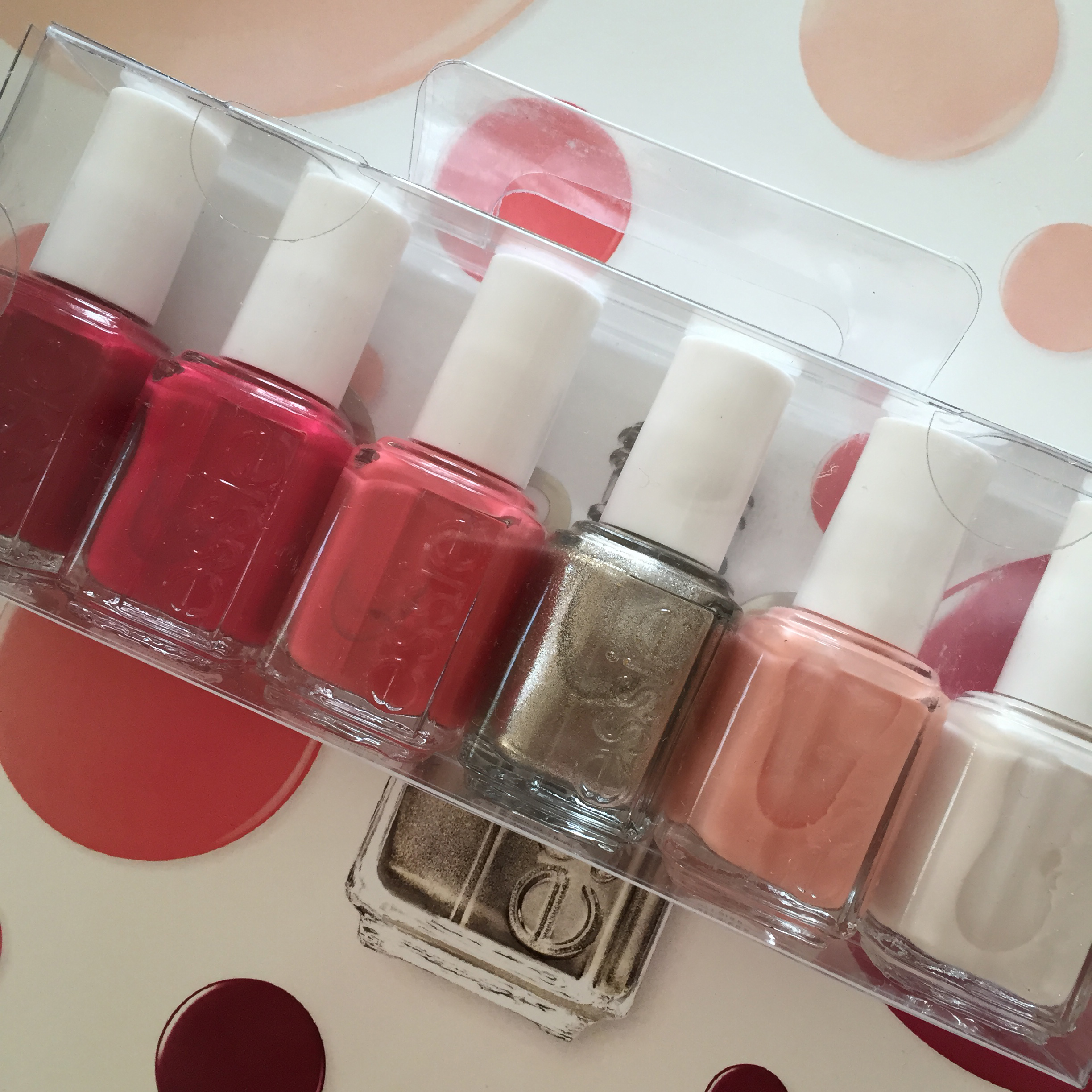 Essie’s Winter Collection | Canadian Beauty