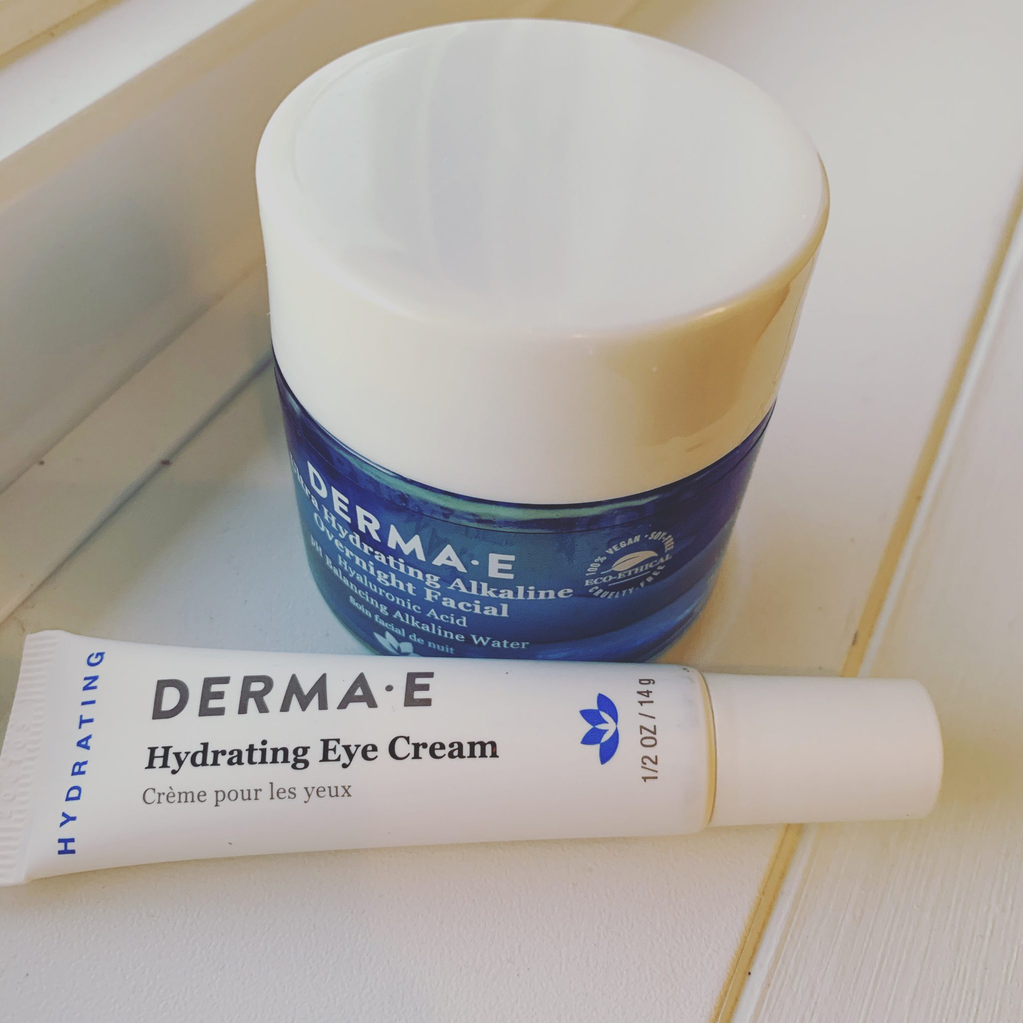 derma-e-hydrating-eye-cream-canadian-beauty