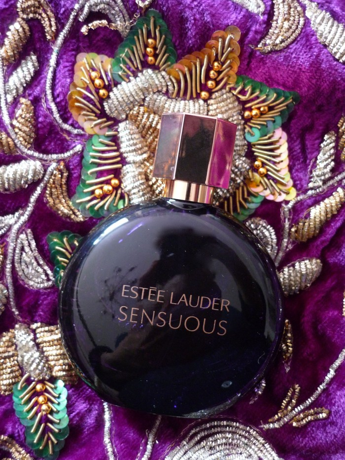 Estee Lauder’s New Sensuous Noir | Canadian Beauty