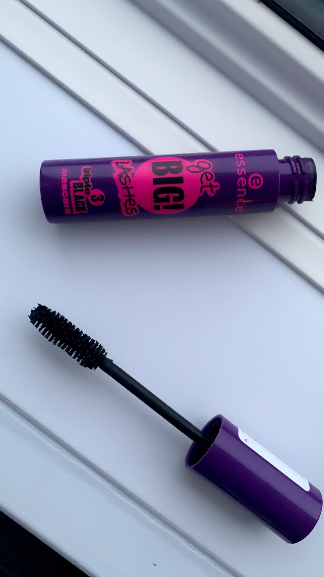 Essence Get Big Lashes Mascara Review | Canadian Beauty